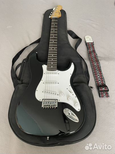 Электрогитара Fender Squier + комбик