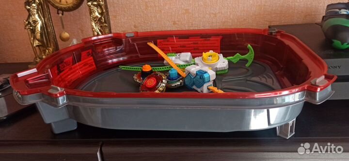 Арена infiniti надо+волчки 3 шт