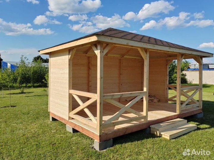 Уличная беседка