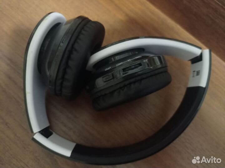 Беспроводные наушники