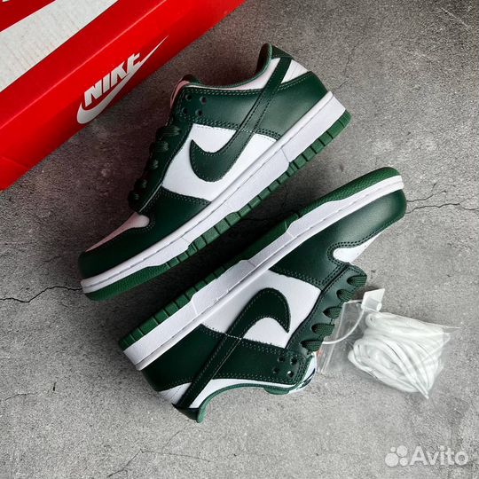 Nike Dunk Low Varsity Green