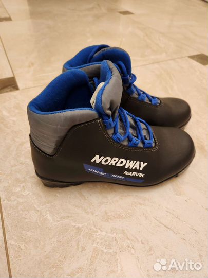 Лыжные ботинки детские 35