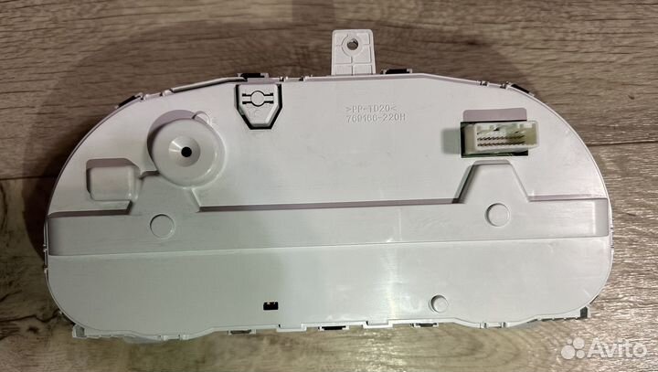 Приборная панель lancer 10