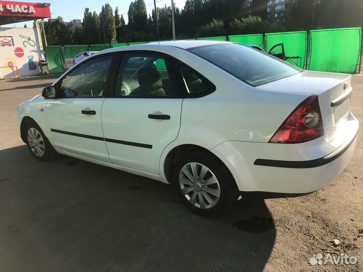 Ford Focus 1.4 МТ, 2007, 250 000 км