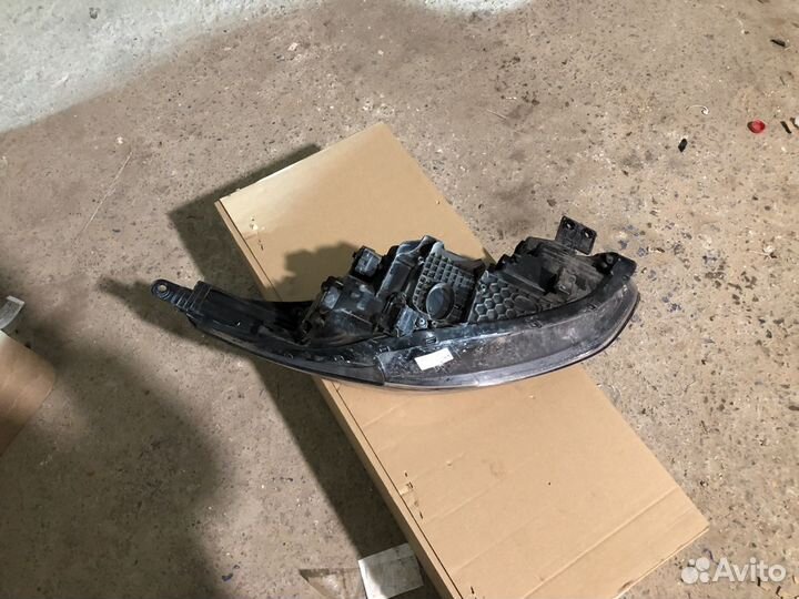 Правая фара Kia Sportage 2015-2022