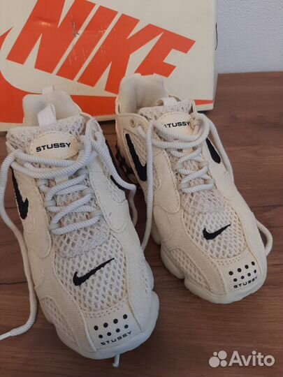 Продам новые кроссовки Nike, размер 38