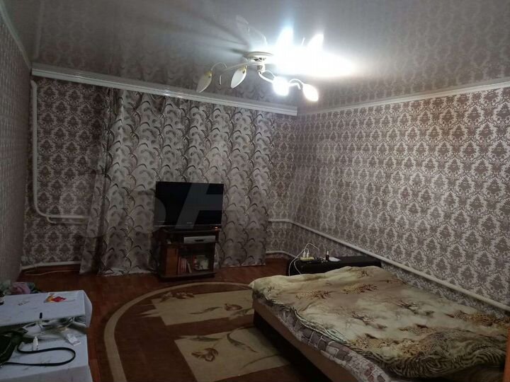 3-к. квартира, 63 м², 1/1 эт.