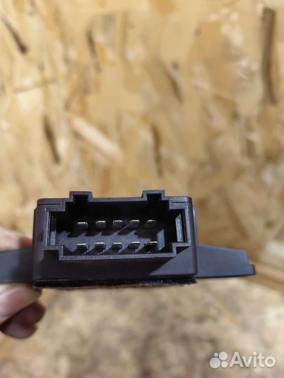 Блок Управления Сиденьями Туарег 2 NF 7P6959257