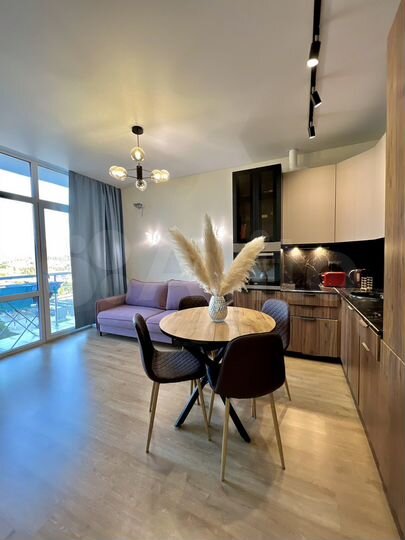 2-к. квартира, 40 м², 14/17 эт.