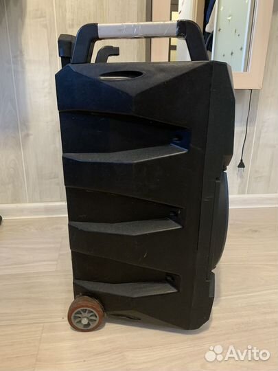 Перевозная колонка Meirende MR-113 с аккумулятором