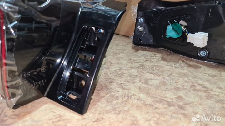 Задний левый фонарь mazda CX5 KF комплект