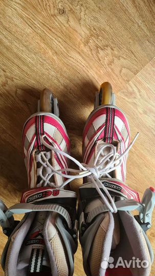 Роликовые коньки reaction