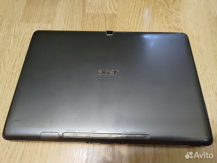 Планшет Acer Iconia Tab W500