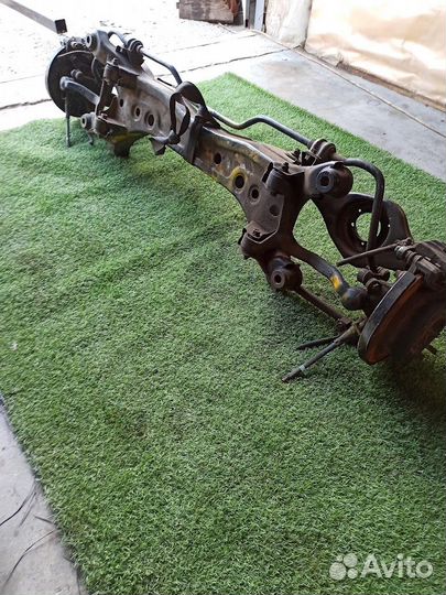 Задняя балка Хендай Соната 5 нф