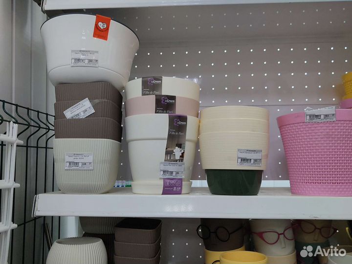 Кашпо горшок для цветов