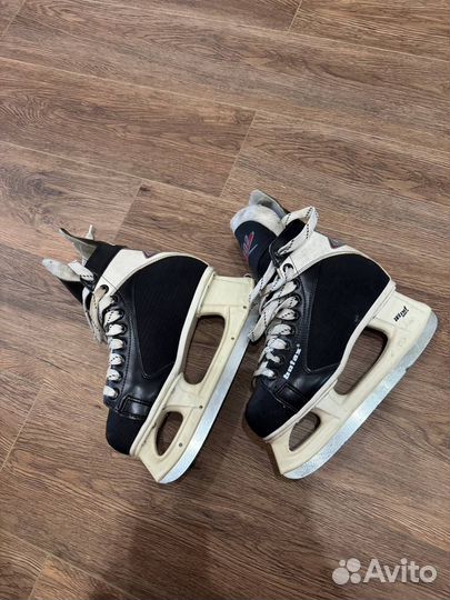 Коньки хоккейные мужские 26,5см (40 размер)