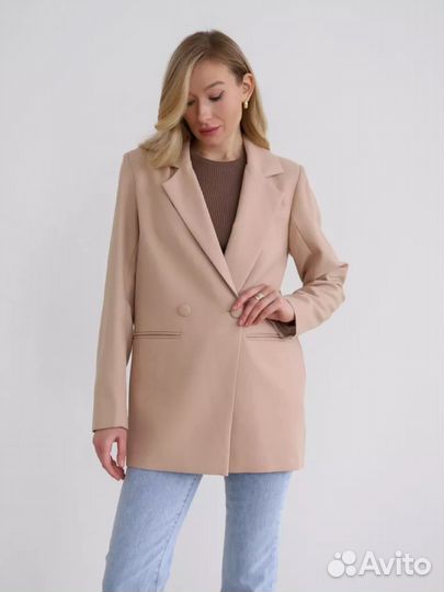 Пиджак молочный 42