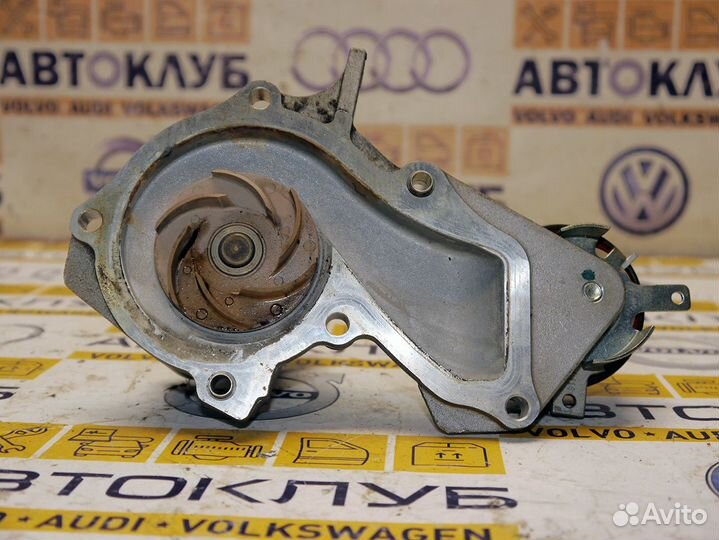 Помпа водяная Вольво S60-2 S80-2