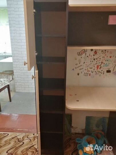 Письменный стол