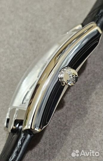 Harry Winston Avenue White Gold 330/UMW