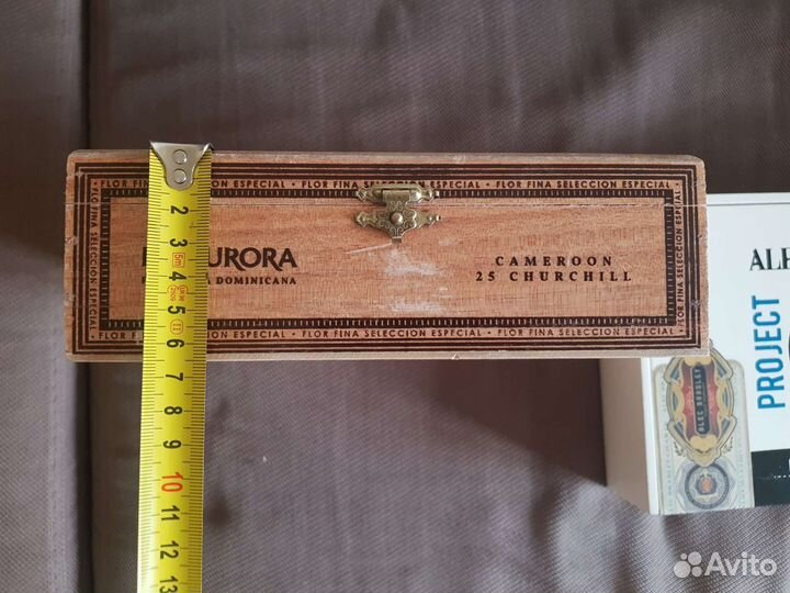 Коробка деревянная из под сигар