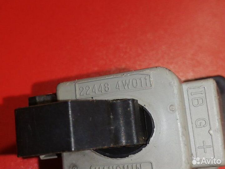 Катушка зажигания Nissan Pathfinder R50 VQ35DE