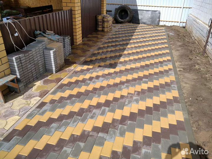 Укладка Брусчатки)