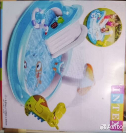 Детский надувной бассейн с горкой intex