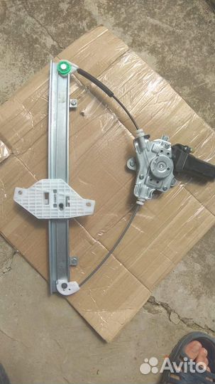 Новый Hyundai Accent электростеклоподъемник передн