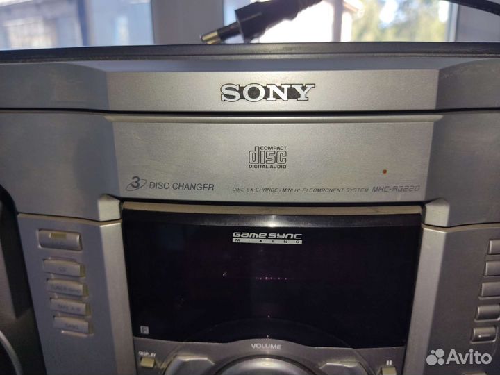 Музыкальный центр sony