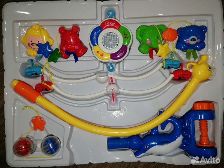 Музыкальный мобиль на кроватку