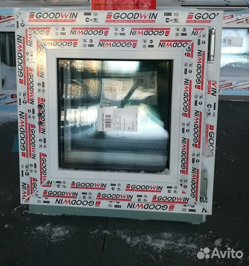 Окна пластиковые 500х500