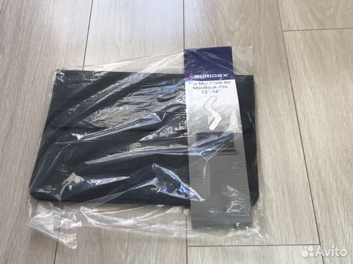 Чехол для MacBook 13 Sumdex ICM-134 BK