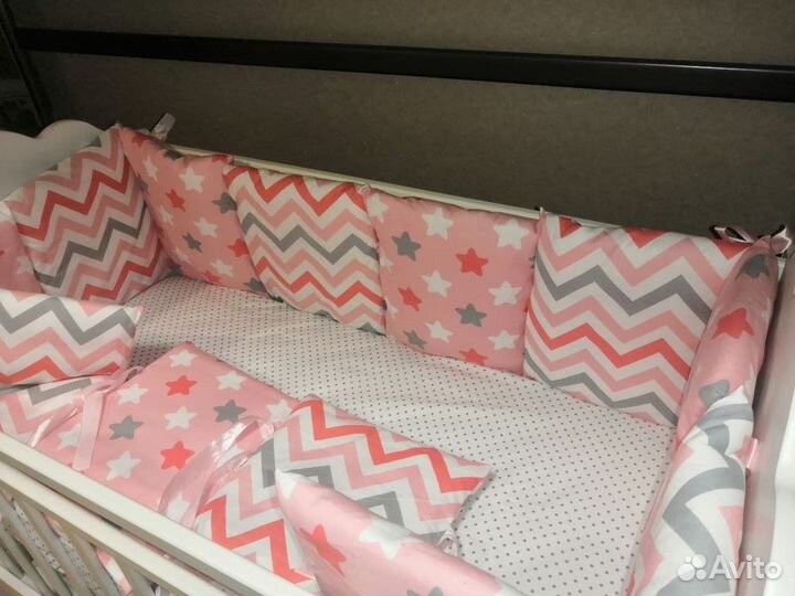 Комплект постельного белья в кроватку