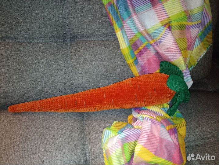 Морковка-подушка ручная работа