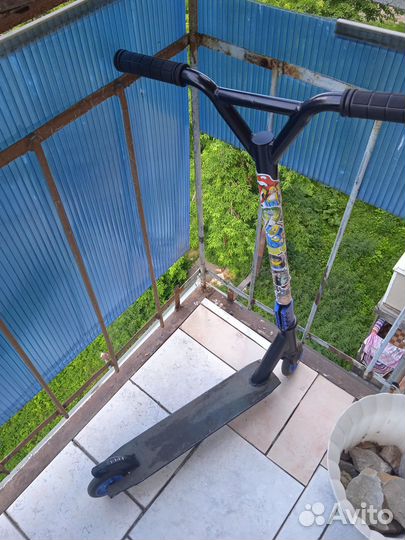 Продам трюковой самокат детско-подростковый