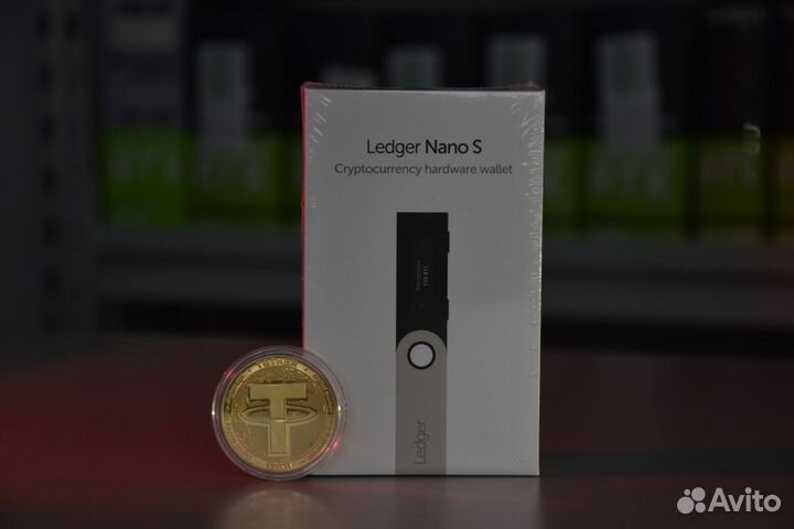 Аппаратный криптокошелек Ledger Nano S