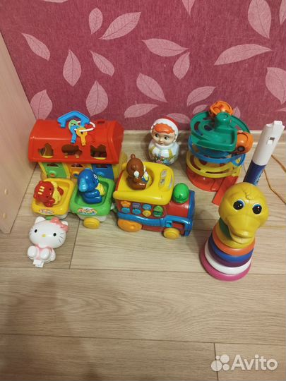 Игрушки пакетом на 1-2 годика