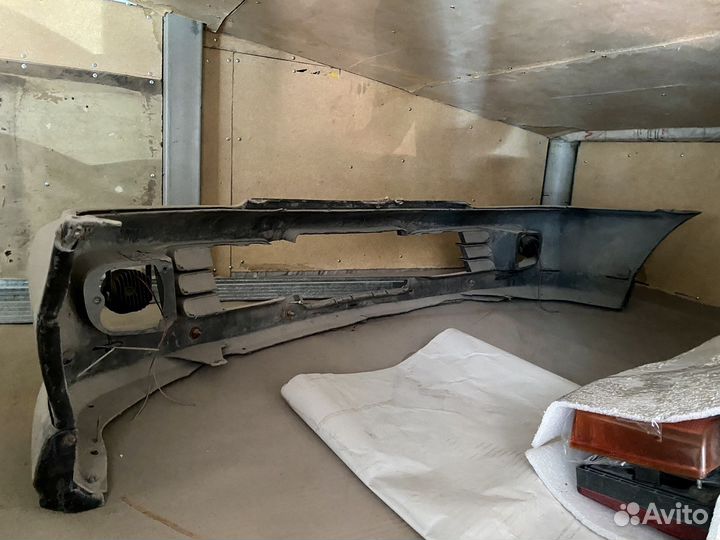 Передний бампер Toyota Starlet EP82 GT