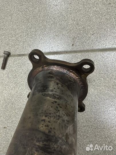 Дунпайп без катализатора 2.0 tfsi Urban Racer