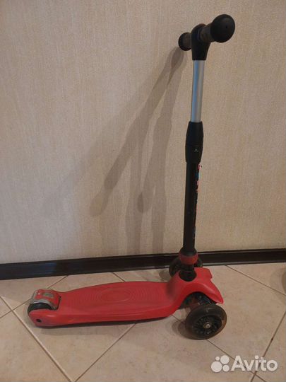 Самокат детский трехколесный светящиеся колеса