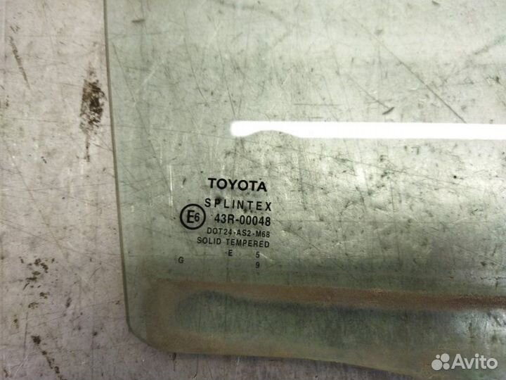 Стекло двери заднее правое Toyota Corolla E12