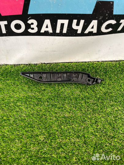 Кронштейн крепления бампера переднего левый Tesla