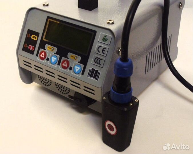 Индукционный нагреватель для выпрямления вмятин