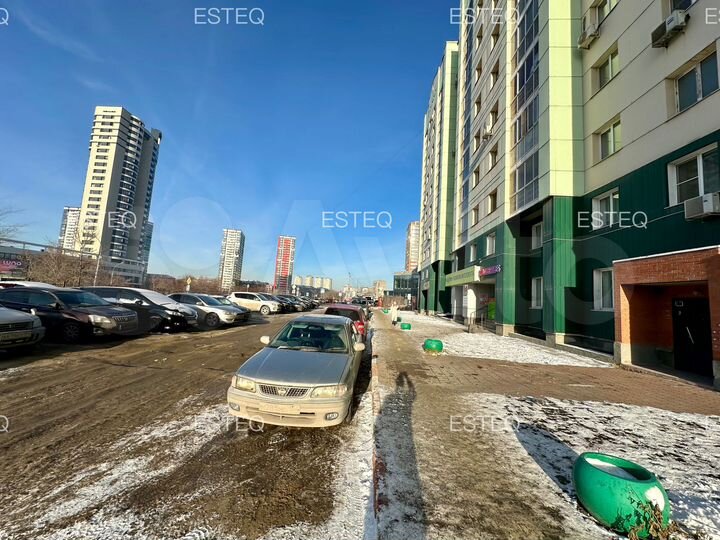 Торгово/офисное с арендатором на первой линии,120м