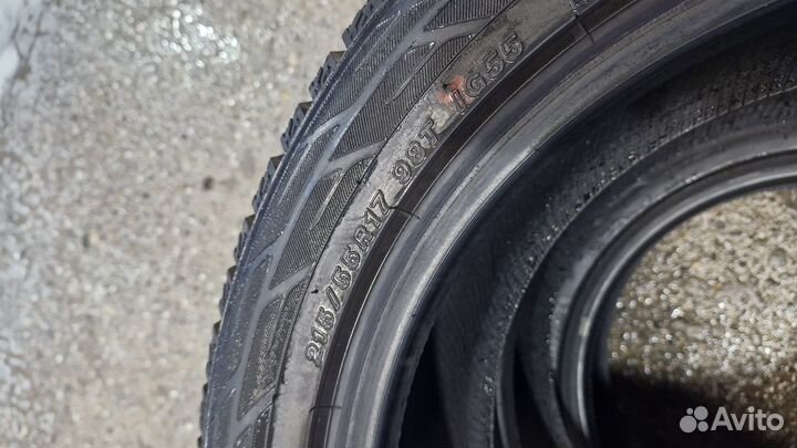 Yokohama Ice Guard Stud IG55 215/55 R17