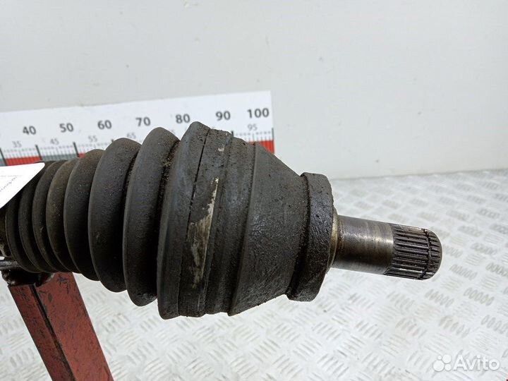 Полуось передняя левая Land Rover Range Rover