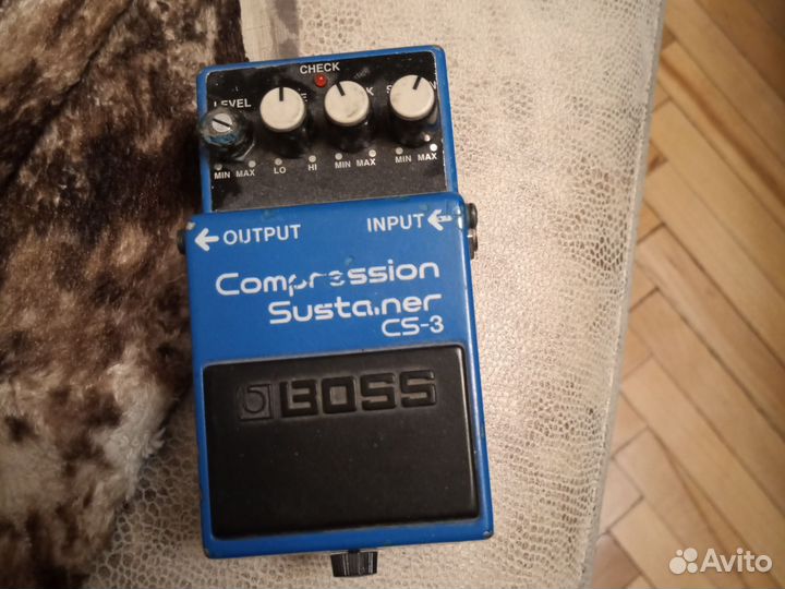 Гитарная педаль Boss compression Sustainer CS-3
