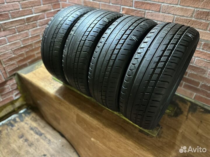 Viatti Strada Asimmetrico 205/55 R16 130V