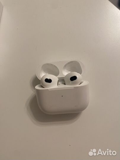 Беспроводные наушники apple airpods 3